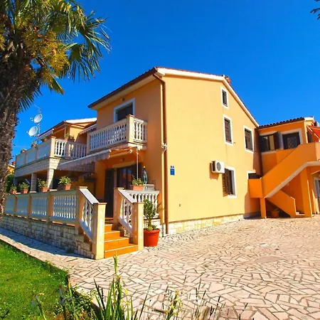 Fuer 4 Personen Ca 50 Qm In Fazana, Istrien Istrische Riviera Apartment *