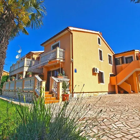 Apartment Fuer 4 Personen Ca 50 Qm In Fazana, Istrien Istrische Riviera