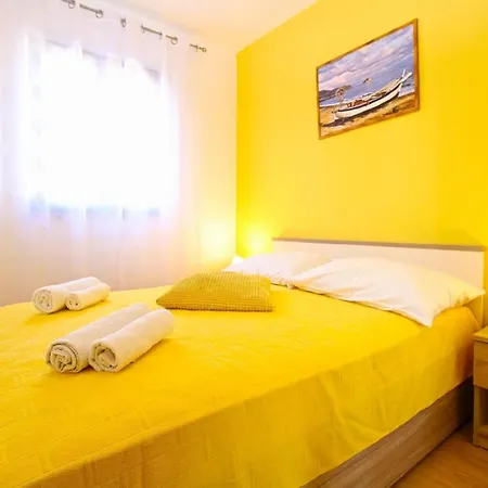 Fuer 4 Personen Ca 50 Qm In Fazana, Istrien Istrische Riviera *